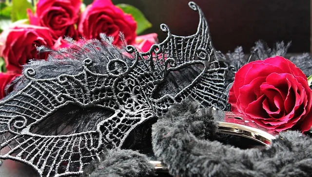 Kivusta nautintoon – opas BDSM-maailmaan